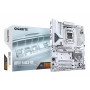 GIGABYTE B850 EAGLE ICE Scheda Madre – CPU AMD Ryzen serie 9000, VRM digitale a 8+2+2 fasi, fino a 8200 MHz DDR5 (O.C), 1 x M.2