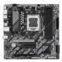 GIGABYTE B850M D3HP Scheda Madre - Processori AMD Ryzen Serie 9000, 5+2+2 fasi VRM digitali, fino a 8200MHz DDR5 (OC), 1xPCIe